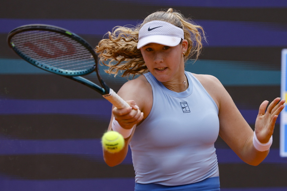 新生代足球 新生代足球