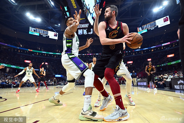 年来辛勤付 年来辛勤付