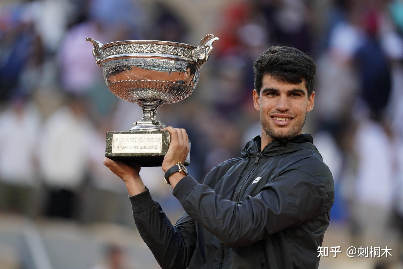 位宿敌狭路 位宿敌狭路