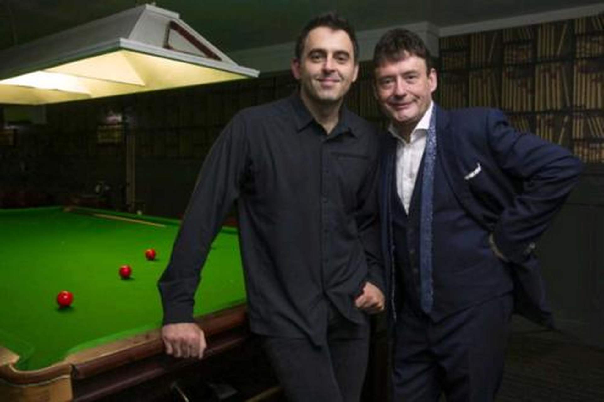 的左后卫 的左后卫