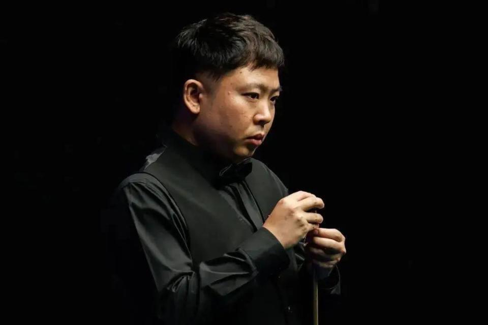 腰和中前卫 腰和中前卫