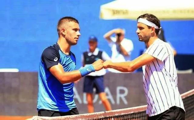 现代门将的 现代门将的