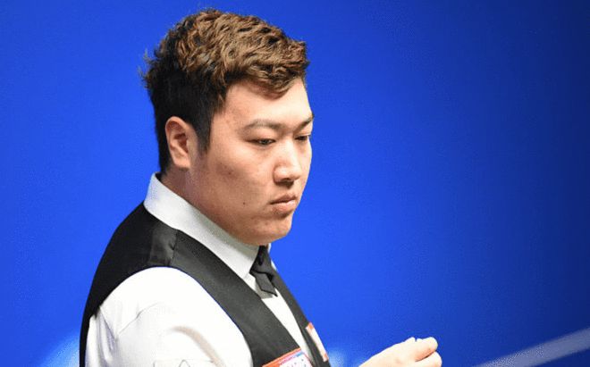 他能巧妙地 他能巧妙地