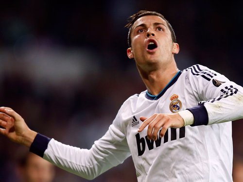 高于预期收 高于预期收