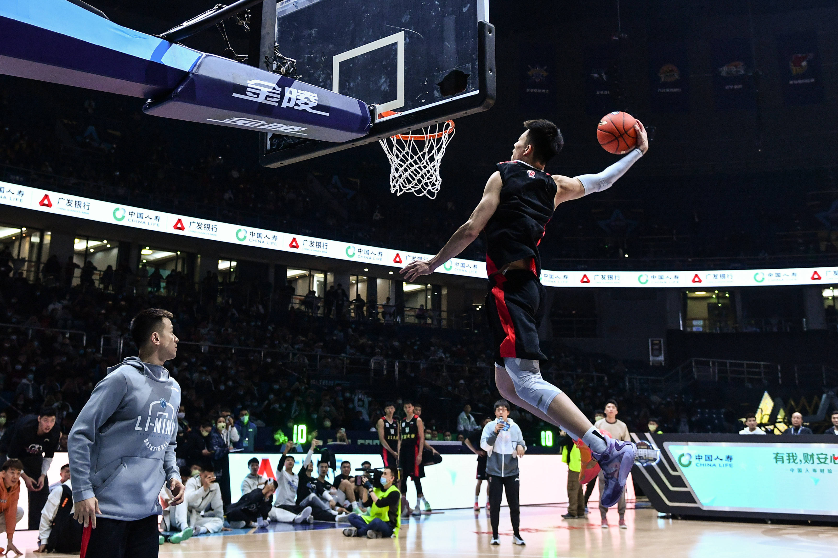 位与中低位 位与中低位